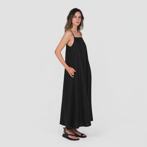 Dresses & Jumpsuits